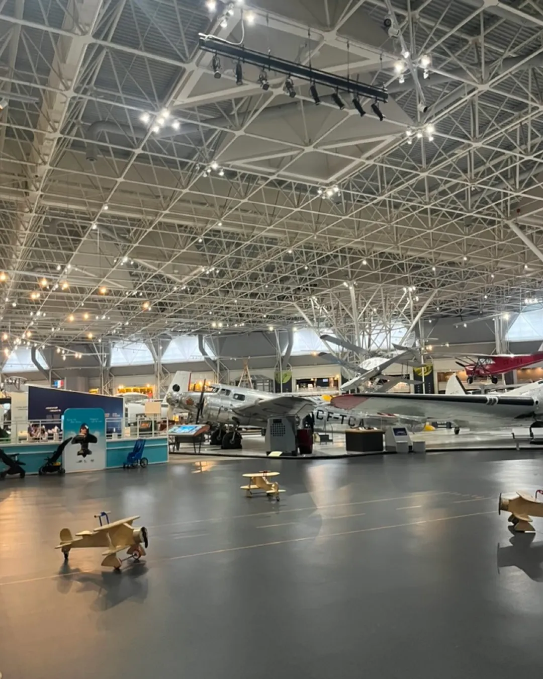 Todos los aviones listos